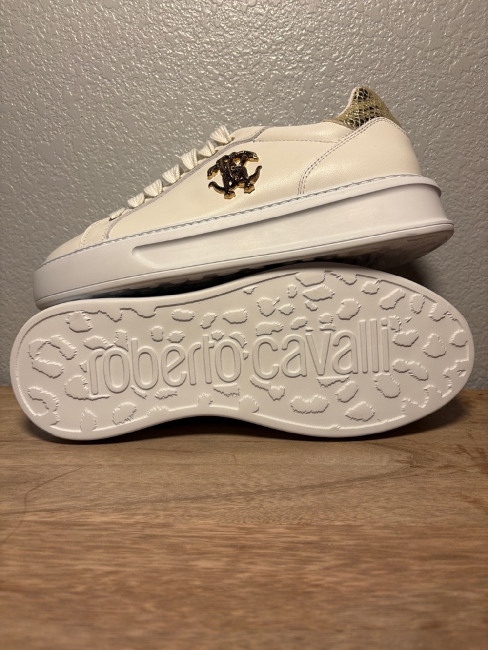 Roberto Cavalli White Leather Sneakers with Gold Snake-Logo Accent - Picture 4 of 8